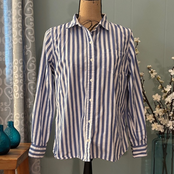 GAP Cabana Striped Fitted Boyfriend Button Down Shirt - Picture 1 of 9
